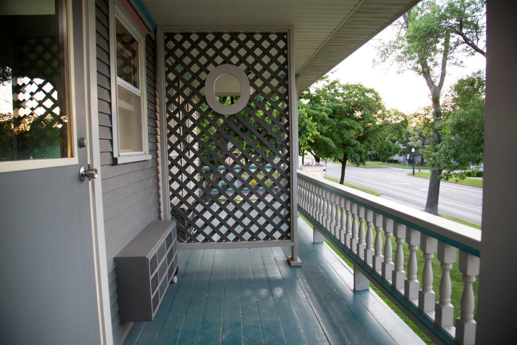 The Shelby Motel 2*