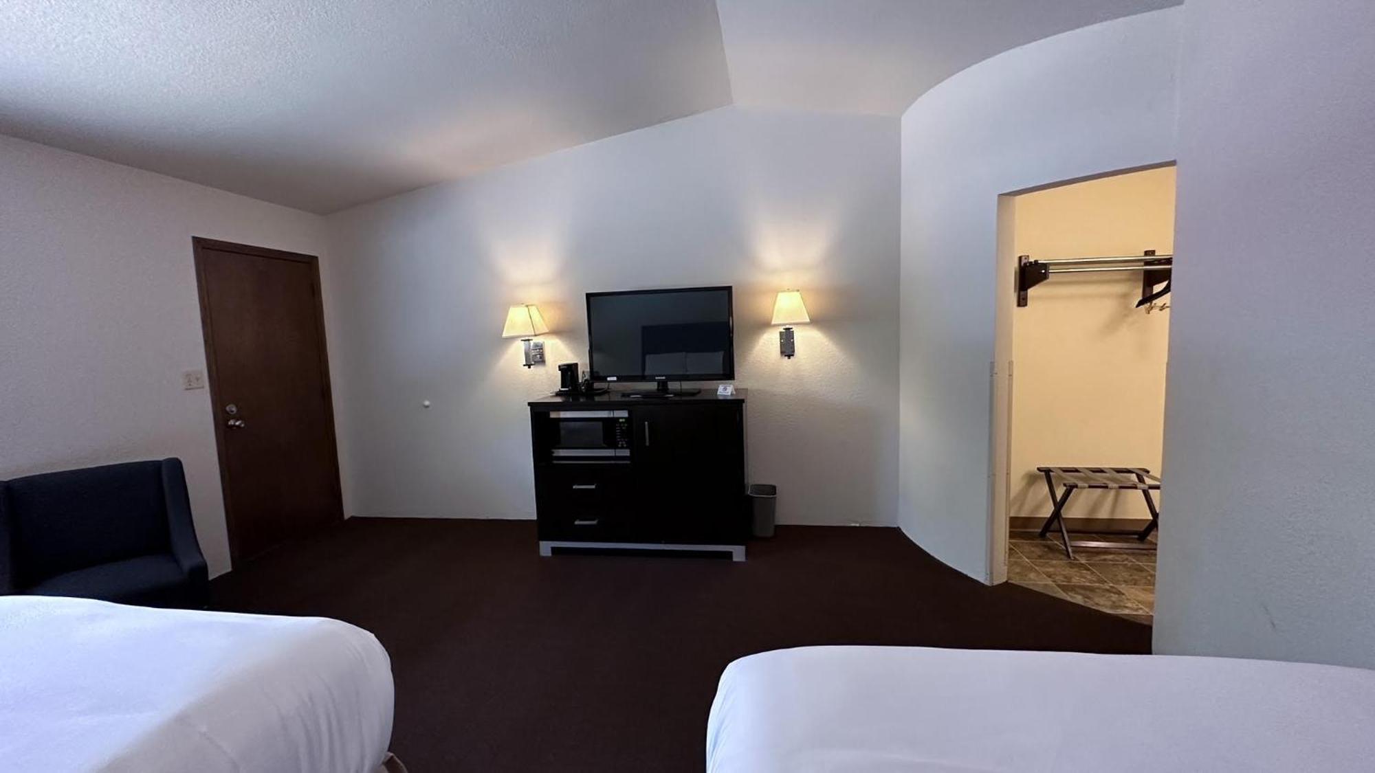 Motel The Shelby 2*