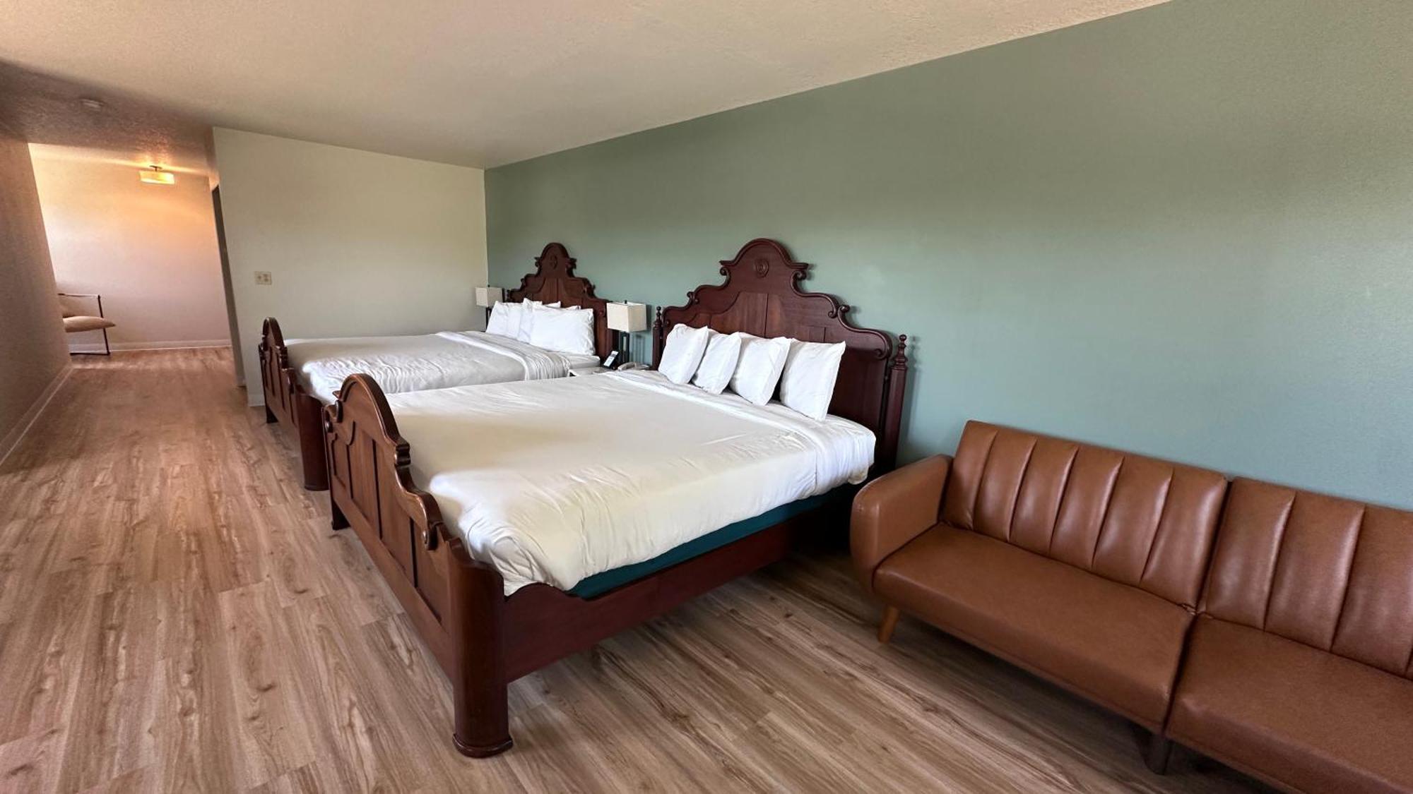 Motel The Shelby